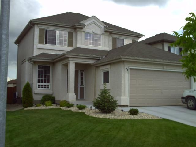 Main Photo: 21 Kirkland Drive in WINNIPEG: East Kildonan Residential for sale (North East Winnipeg)  : MLS®# 1004307