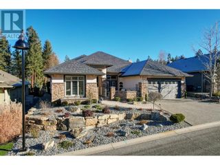 Photo 1: 4540 Gallaghers Edgewood Drive in Kelowna: House for sale : MLS®# 10300569