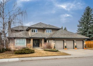 Photo 1: 36 Woodhaven Crescent SW in Calgary: Woodbine Detached for sale : MLS®# A1183163