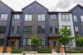 Main Photo: 38012 FAIRWATER Place in Squamish: Valleycliffe Townhouse for sale in "Sea and Sky" : MLS®# R2886120