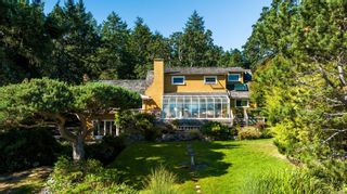 Photo 47: 2550 Queenswood Dr in Saanich: SE Queenswood House for sale (Saanich East)  : MLS®# 960562