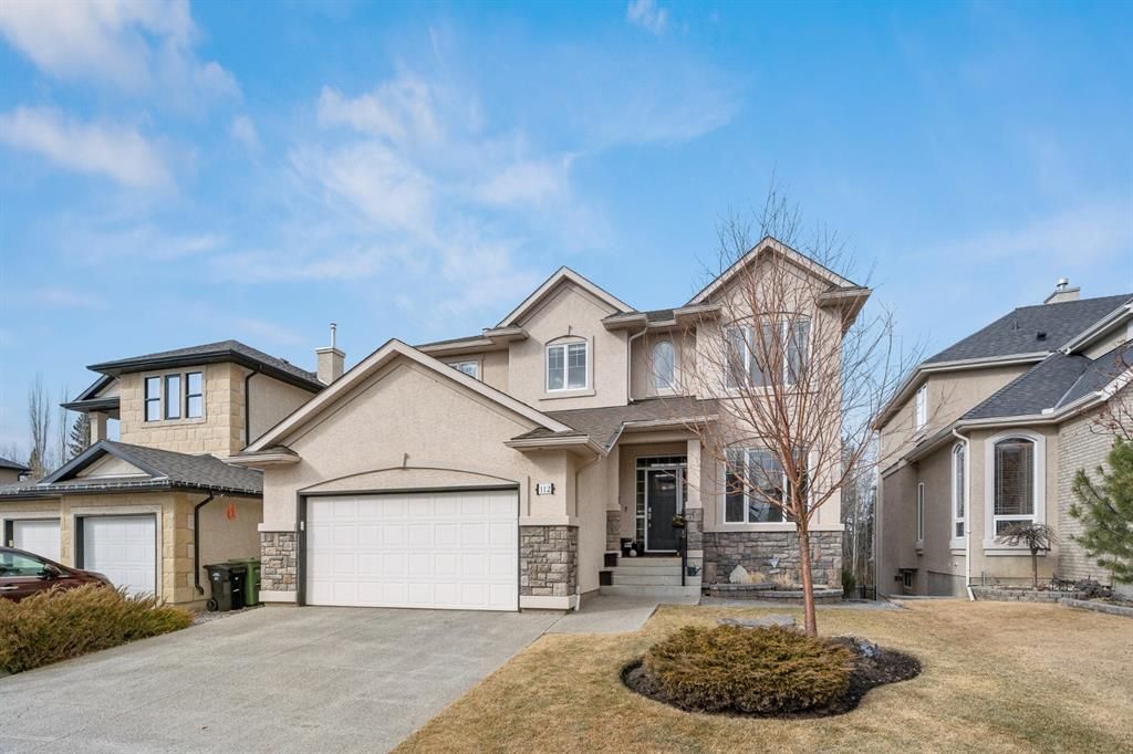 Main Photo: 112 Everglade Circle SW in Calgary: Evergreen Detached for sale : MLS®# A1197327