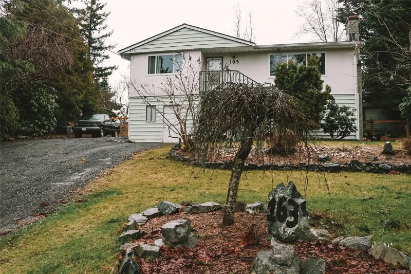 FEATURED LISTING: 163 Lonsdale Cres Campbell River