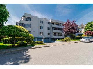 Photo 2: 101 1341 GEORGE Street: White Rock Condo for sale in "Oceanview" (South Surrey White Rock)  : MLS®# R2600581