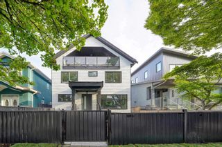 Main Photo: 3248 WILLIAM Street in Vancouver: Renfrew VE 1/2 Duplex for sale (Vancouver East)  : MLS®# R2830616