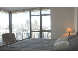 Photo 7: 404 11 E ROYAL Avenue in New Westminster: Fraserview NW Condo for sale in "VICTORIA HILL HIGH RISES" : MLS®# V952554