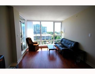 Photo 2: 819 9171 FERNDALE Road in Richmond: McLennan North Condo for sale : MLS®# V777190