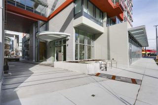 Photo 15: 202 161 E 1ST Avenue in Vancouver: Mount Pleasant VE Condo for sale in "BLOCK 100" (Vancouver East)  : MLS®# R2143675