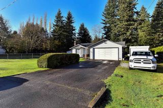 Photo 2: 5257 237 Street in Langley: Salmon River House for sale in "Strawberry Hills" : MLS®# R2123250