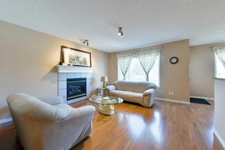 Photo 4: 29 Martha's Green NE in Calgary: Martindale Detached for sale : MLS®# A2114760