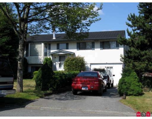 Main Photo: 9493 132A Street in Surrey: Queen Mary Park Surrey House for sale : MLS®# F2820710