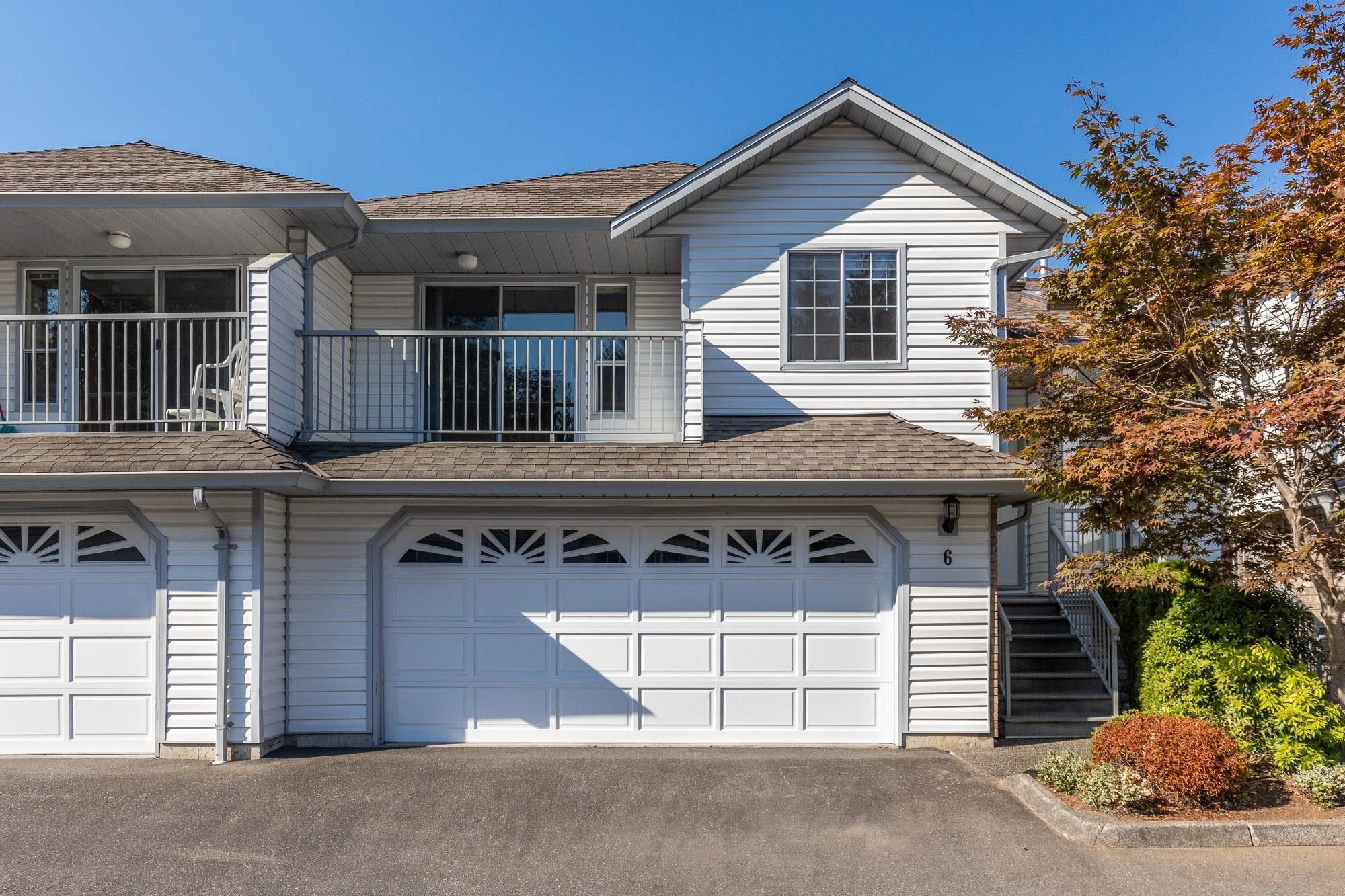 Main Photo: 6 2988 HORN Street in Abbotsford: Central Abbotsford Townhouse for sale in "Creekside Park" : MLS®# R2727835