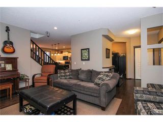 Photo 5: 202 ELGIN Rise SE in Calgary: McKenzie Towne House for sale : MLS®# C4049273
