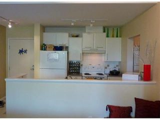Photo 3: 313 6893 PRENTER Street in Burnaby South: Highgate Home for sale ()  : MLS®# v843280