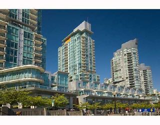 Photo 6: # 807 590 NICOLA ST in Vancouver: Coal Harbour Condo for sale in "CASCINA" (Vancouver West)  : MLS®# V745320