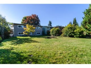 Photo 20: 15871 THRIFT Avenue: White Rock House for sale (South Surrey White Rock)  : MLS®# R2057585
