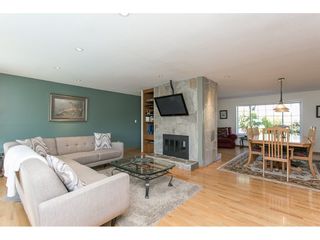 Photo 8: 12958 SOUTHRIDGE Drive in Surrey: Panorama Ridge House for sale : MLS®# R2114731