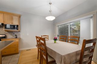 Photo 9: 242 STRATHRIDGE Place SW in Calgary: Strathcona Park Detached for sale : MLS®# C4246259