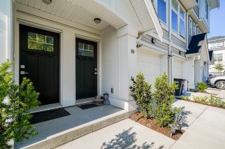 Photo 4: 19 12073 62 Avenue in Surrey: Panorama Ridge Townhouse for sale in "Sylvia" : MLS®# R2594408