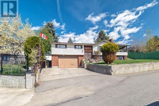 Photo 5: 892 Mount Royal Drive in Kelowna: House for sale : MLS®# 10312978
