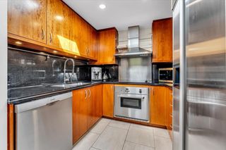 Photo 16: 406 2130 W 12TH Avenue in Vancouver: Kitsilano Condo for sale in "Arbutus West Terrace" (Vancouver West)  : MLS®# R2879285