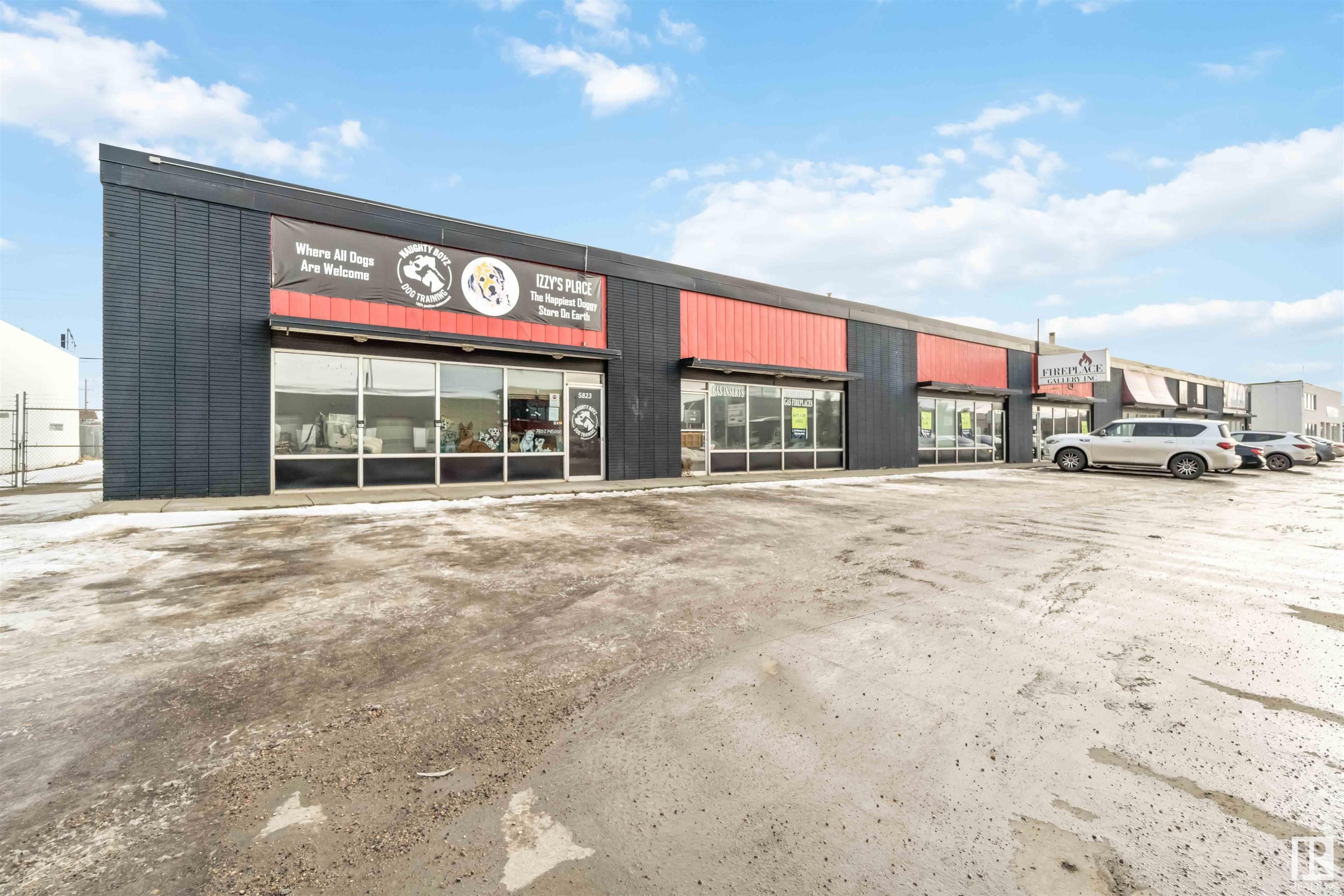 Main Photo: 5805 GATEWAY Boulevard in Edmonton: Zone 41 Industrial for sale or lease : MLS®# E4335557