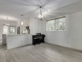 Photo 5: 104 2000 PANORAMA Drive in Port Moody: Heritage Woods PM Townhouse for sale in "Mountain's Edge" : MLS®# R2658108