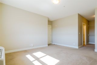 Photo 10: 406 5430 201 Street in Langley: Langley City Condo for sale : MLS®# R2356025