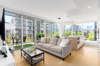 Photo 2: 803 1365 DAVIE Street in Vancouver: West End VW Condo for sale (Vancouver West)  : MLS®# R2785506