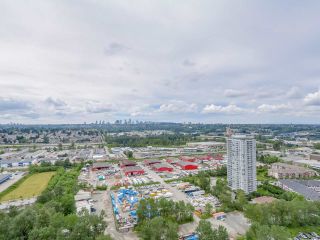 Photo 17: 2508 4888 BRENTWOOD Drive in Burnaby: Brentwood Park Condo for sale in "FITZGERALD" (Burnaby North)  : MLS®# R2077272