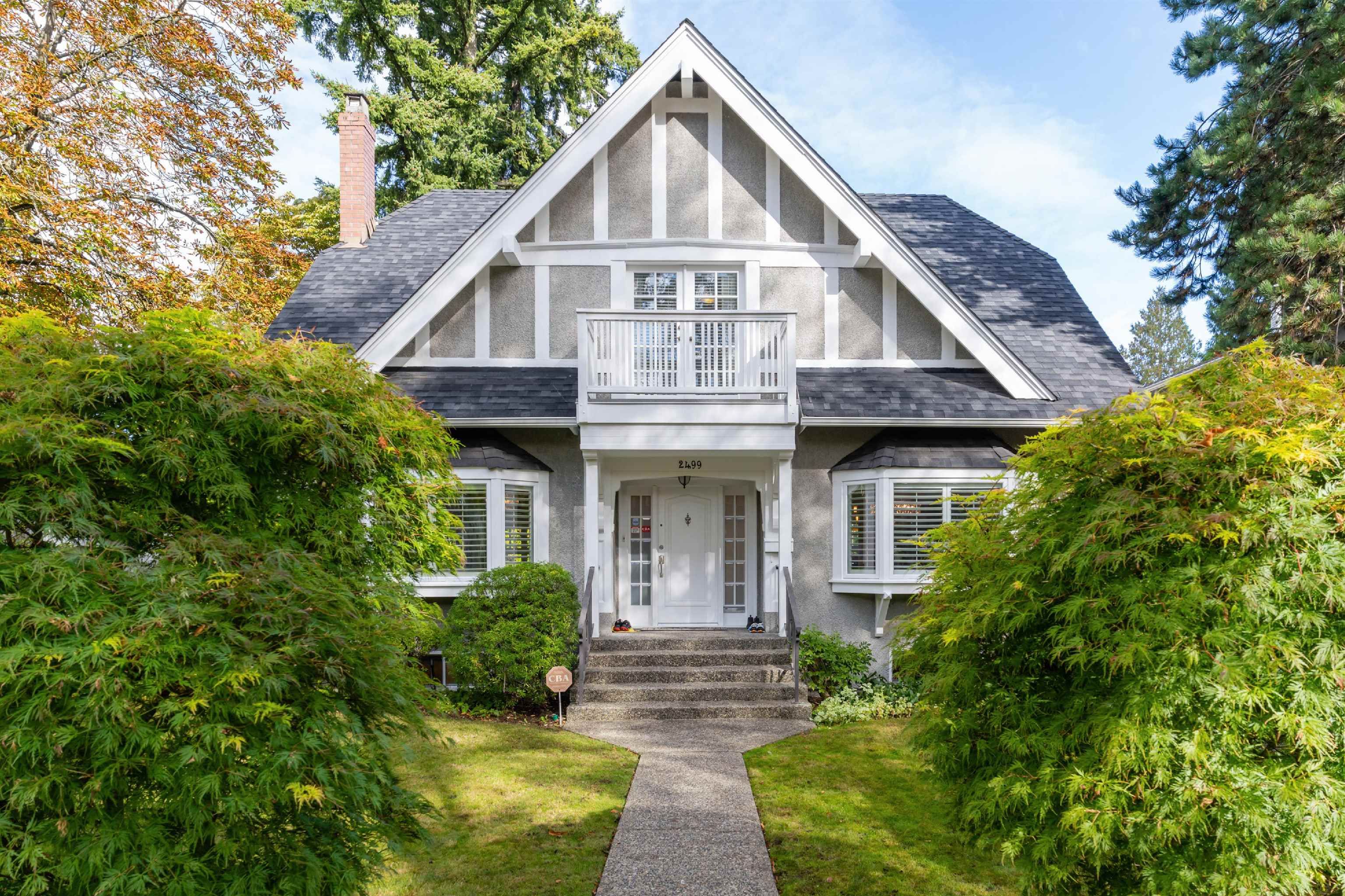 Main Photo: 2499 W 35TH Avenue in Vancouver: Quilchena House for sale (Vancouver West)  : MLS®# R2641064