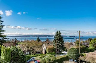 Photo 2: 1135 KEITH Road, West Vancouver, V7T 1M7
