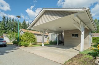 Photo 28: 136 9080 198 Street in Langley: Walnut Grove Manufactured Home for sale in "FOREST GREEN ESTATES" : MLS®# R2812567
