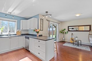 Photo 11: 1094 Galloway Cres in Courtenay: CV Courtenay City House for sale (Comox Valley)  : MLS®# 896387