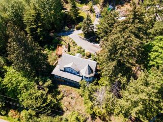 Photo 3: 1576 EAGLE CLIFF Road: Bowen Island House for sale : MLS®# R2779547