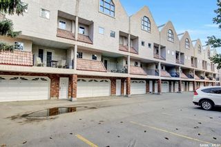 Main Photo: 2 2338 Assiniboine Avenue East in Regina: Richmond Place Residential for sale : MLS®# SK906414
