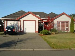 Photo 1: 641 MONARCH DRIVE in COURTENAY: Residential Detached for sale : MLS®# 257249