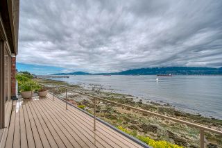 Photo 24: 3281 POINT GREY Road in Vancouver: Kitsilano House for sale in "ARTHUR ERICKSON" (Vancouver West)  : MLS®# R2701297