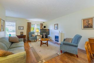 Photo 11: 101 2311 Mills Rd in Sidney: Si Sidney North-East Condo for sale : MLS®# 886005