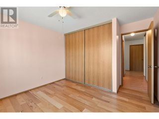 Photo 17: 2085 Gordon Drive Unit# 320 in Kelowna: House for sale : MLS®# 10313106