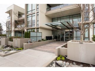 Photo 2: 906 1455 GEORGE Street: White Rock Condo for sale in "AVRA" (South Surrey White Rock)  : MLS®# R2152293