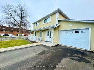 Photo 3: 26 Elmvale Crescent in Toronto: West Humber-Clairville House (2-Storey) for sale (Toronto W10)  : MLS®# W8247036