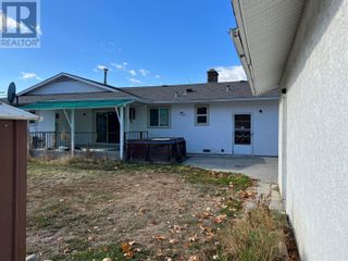 Photo 3: 195 Bryden Road in Kelowna: House for sale : MLS®# 10287761