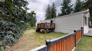 Photo 3: B7-920 Whittaker Road  |  Mobile Home For Sale