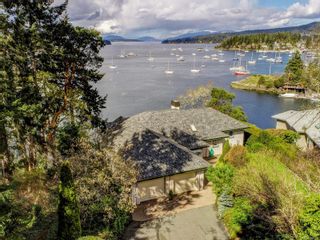 Photo 4: 734 Sea Dr in Central Saanich: CS Brentwood Bay House for sale : MLS®# 957131