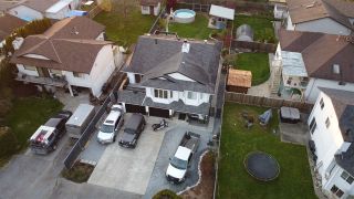 Photo 1: 20189 WHARF Street in Maple Ridge: Southwest Maple Ridge House for sale in "Port Hammond" : MLS®# R2453229