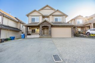 Photo 1: 3479 THURSTON Place in Abbotsford: Abbotsford West House for sale : MLS®# R2873659