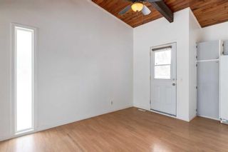 Photo 8: 9810 26 Street SW in Calgary: Oakridge Semi Detached (Half Duplex) for sale : MLS®# A2118348