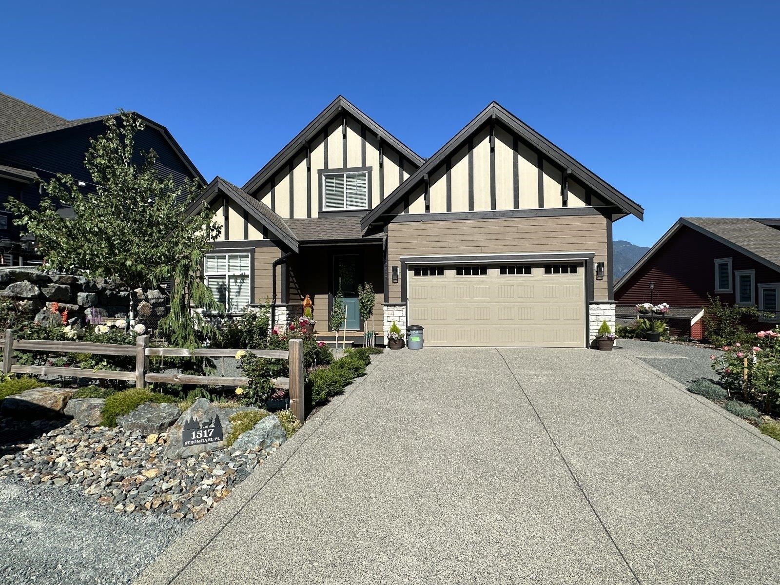Main Photo: 1517 STROMDAHL Place in Agassiz: Mt Woodside House for sale in "Harrison Highlands" : MLS®# R2804074