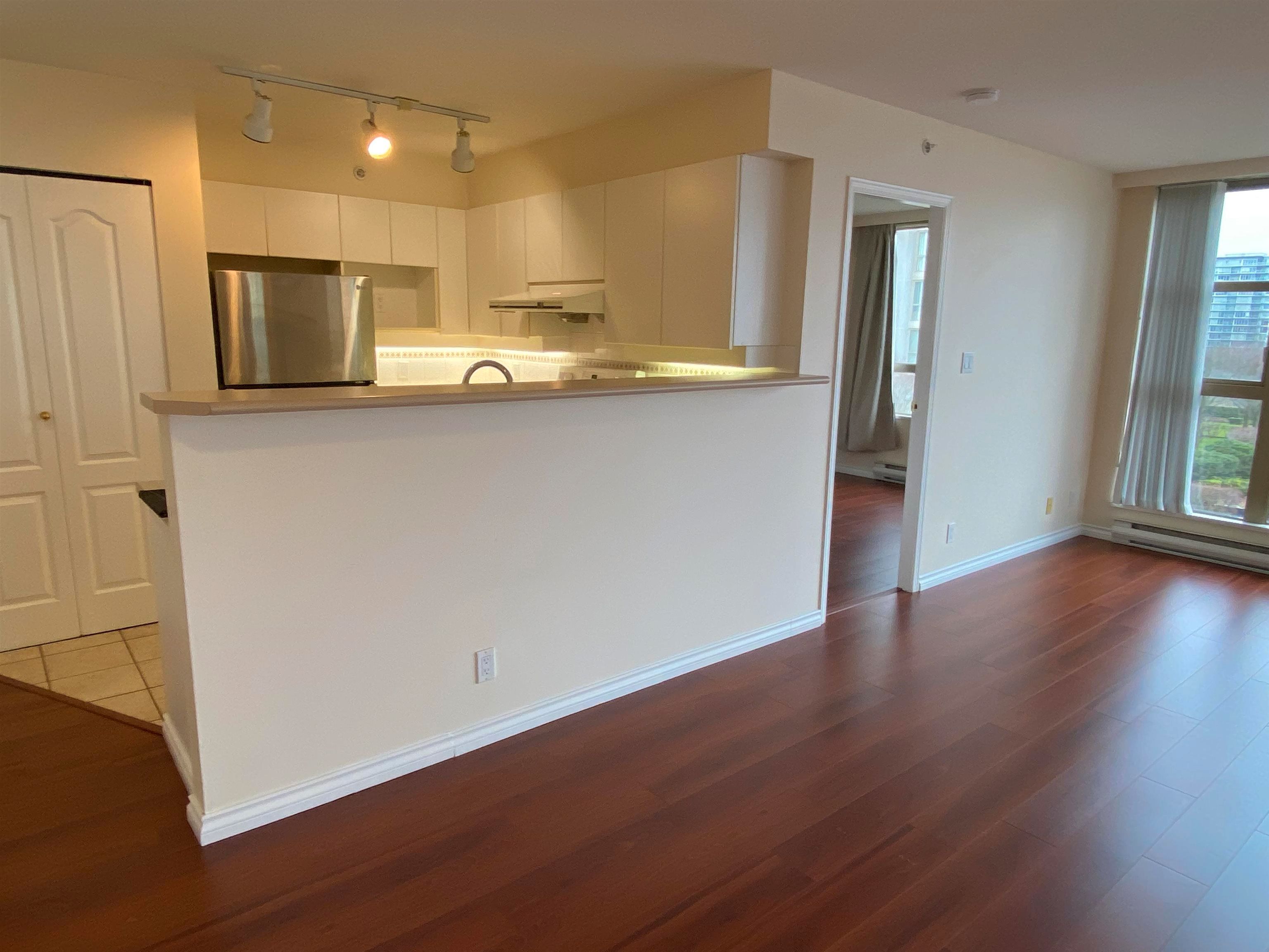 Photo 4: Photos: 707 6119 COONEY Road in Richmond: Brighouse Condo for sale : MLS®# R2651032